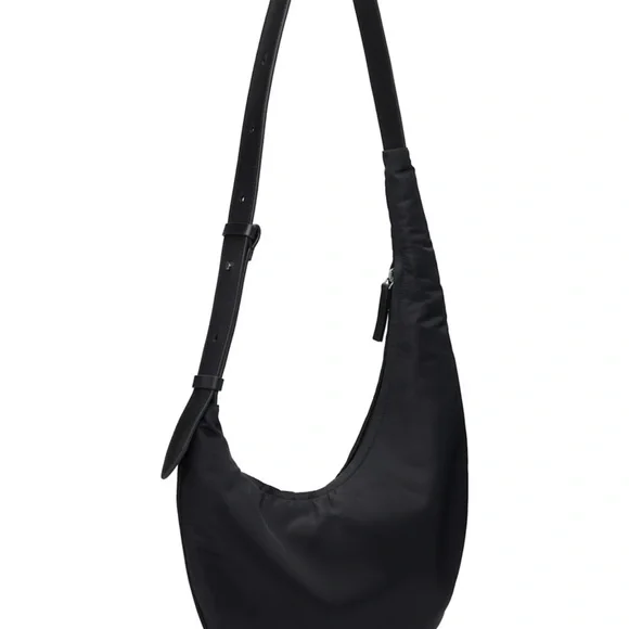 AESTHER EKME
Black Lune Aria Bag
*NEVER WORN* - Picture 3 of 7